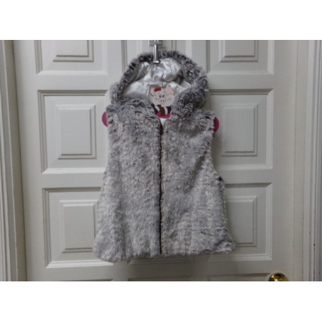 Chaleco pelito 12 años. Segunda mano.