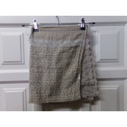 2 pañuelos cuello 10_14 años. Segunda mano.