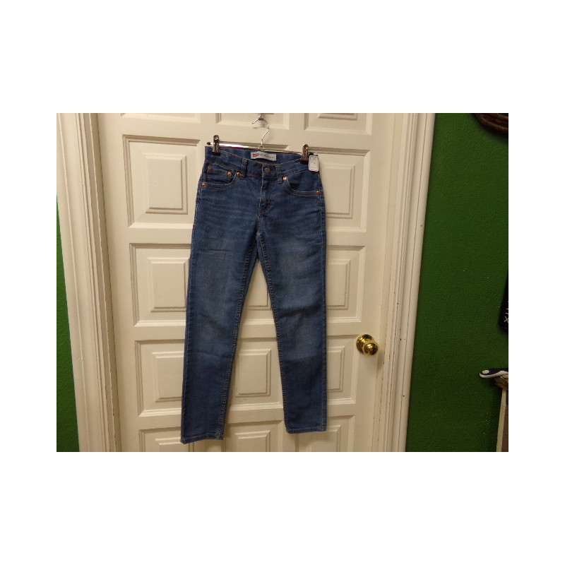 Pantalón vaquero Levis 10 años. Segunda mano.