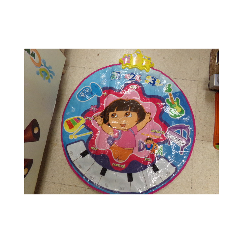 Manta musical Dora exploradora. Segunda mano.