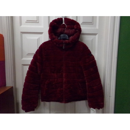 Plumas, reversible con pelito, 10 años. Segunda mano.