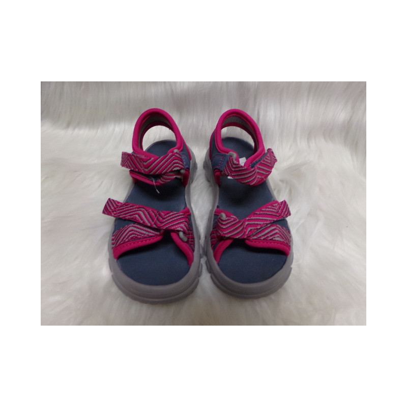 Sandalias Quechua 28-29. Segunda mano.