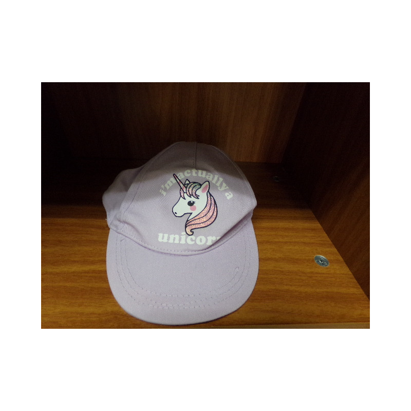 Gorra unicornio 3-4 años. Segunda mano.