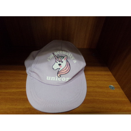 Gorra unicornio 3-4 años. Segunda mano.