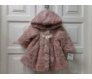 Abrigo pelito rosa Popys 18 meses. Segunda mano.