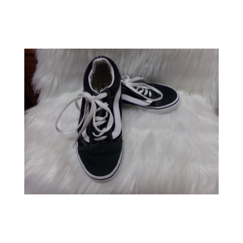 Tenis Vans nº 30. Segunda mano.