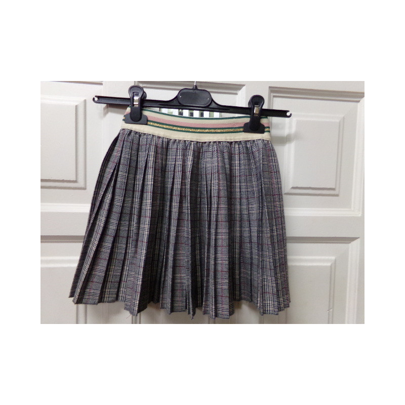 Falda cuadros 9 años. Segunda mano.