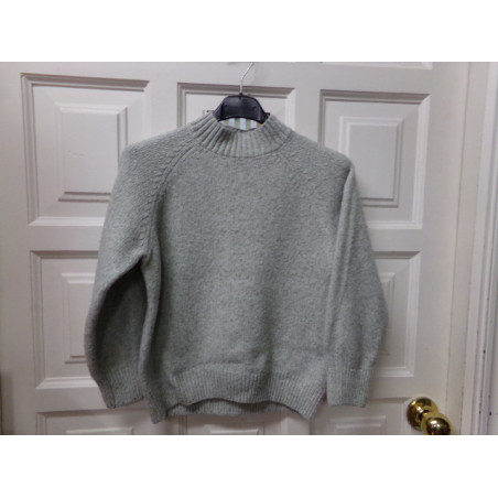 Jersey punto verde Zara 9 años. Segunda mano.