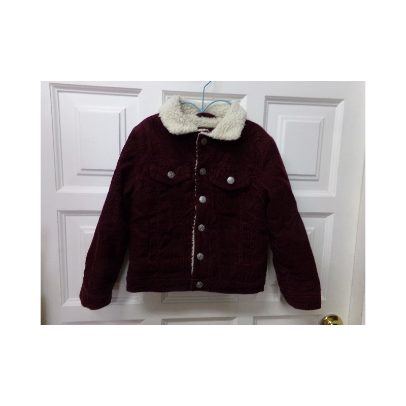 Cazadora pana granate 5 años. Segunda mano.