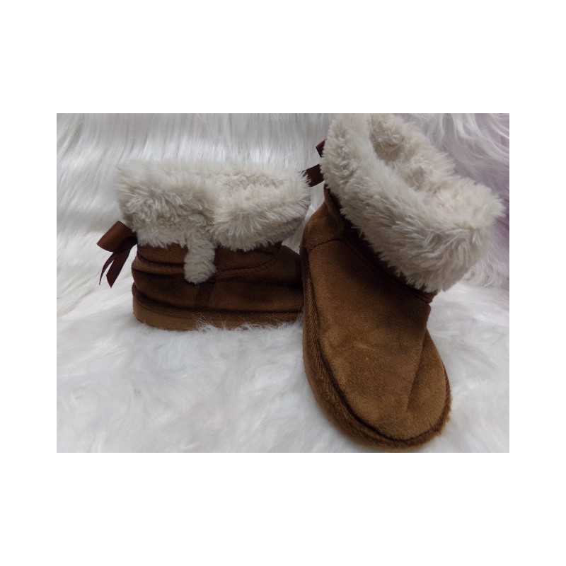 Botitas pelito nº 29. Segunda mano.