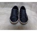 Tenis azul nº 24. Segunda mano.