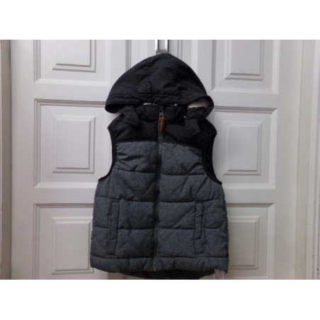 Chaleco 7 años. Segunda mano.