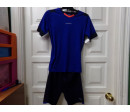 Conjunto pantalón y camiseta deporte Kipsta 12 años. Segunda mano.
