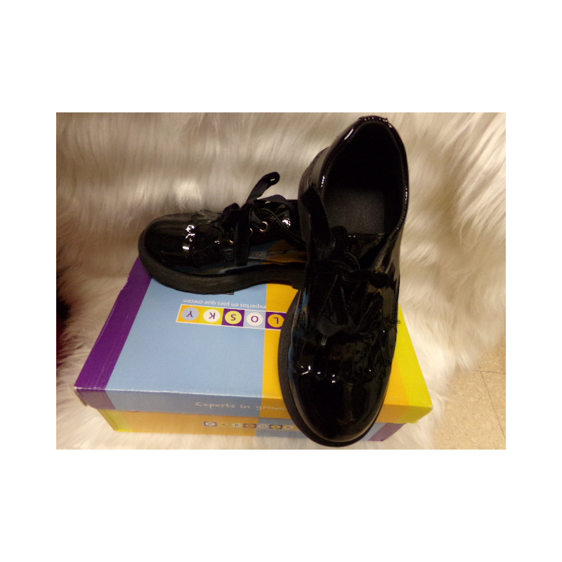 Zapatos negros nº 34. Segunda mano.