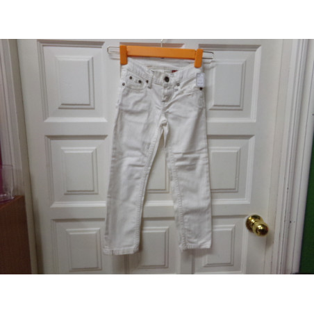 Pantalón vaquero Levis 5 años. Segunda mano.