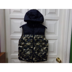 Chaleco reversible Zara 8 años. Segunda mano.