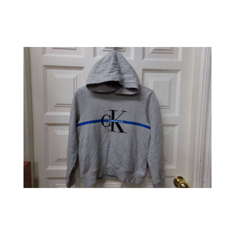 Sudadera Calvin Klein 10 años. Segunda mano.