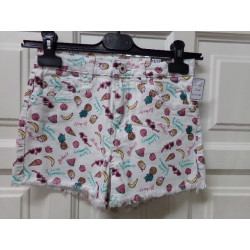 Pantalón corto 11-12 años. Sin uso.