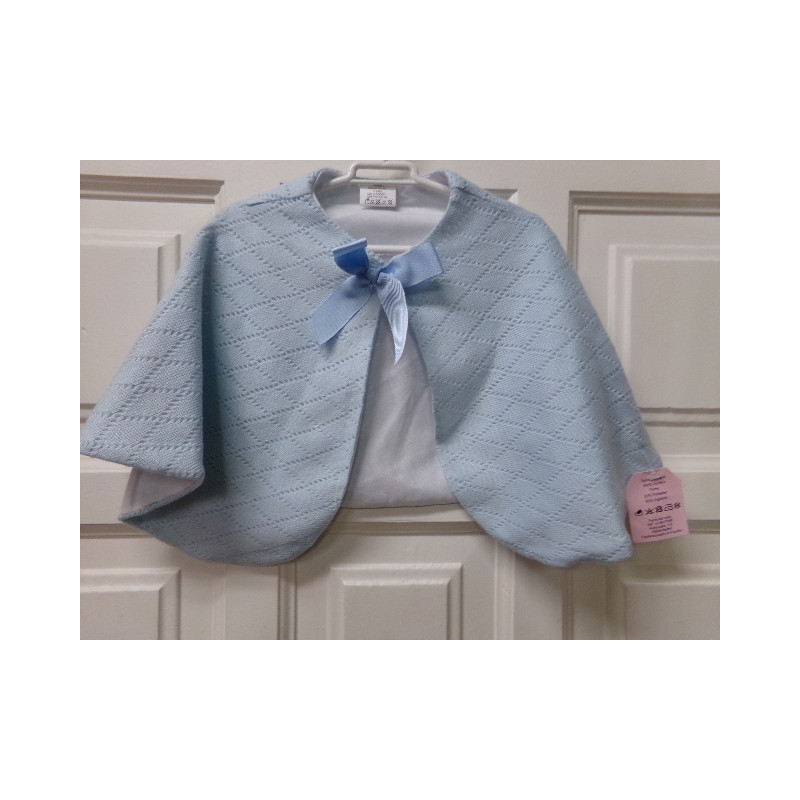 Capita de bebé azul. A estrenar.