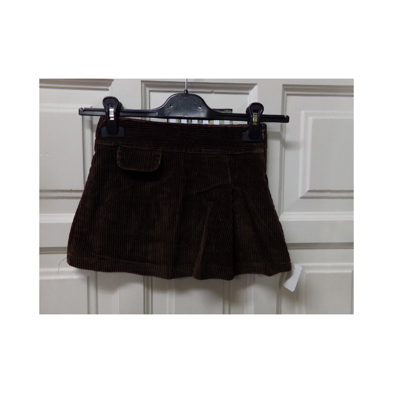 Falda pana marrón 4 años. Segunda mano.