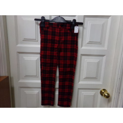 Pantalón cuadros 7-8 años. Segunda mano.