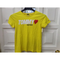 Camiseta 10 años Tommy Hilfiger. Segunda mano.