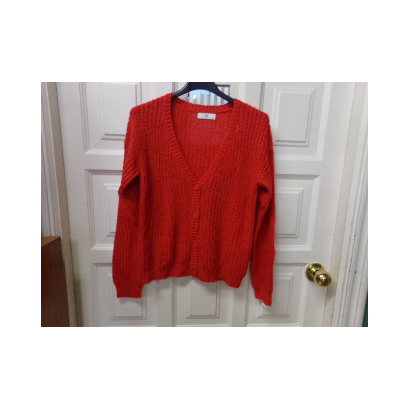 Chaqueta roja punto 10 años. Segunda mano.