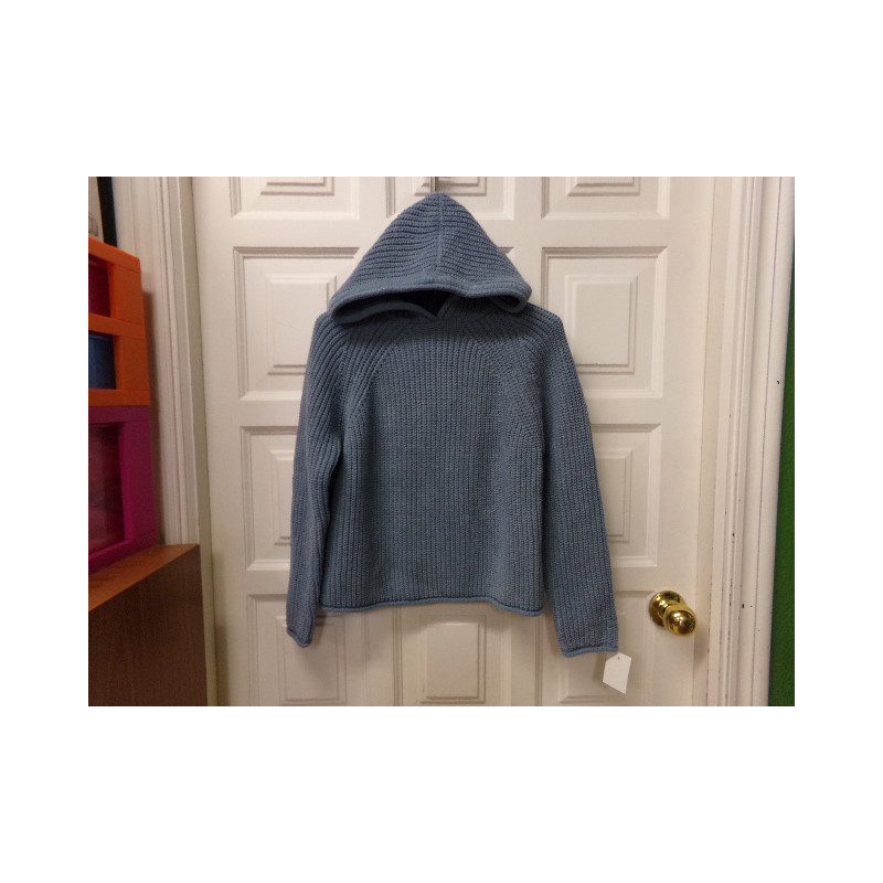 Jersey con capucha 11-12 años. Segunda mano.