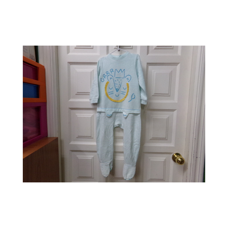 Pijama 23 meses. Segunda mano.