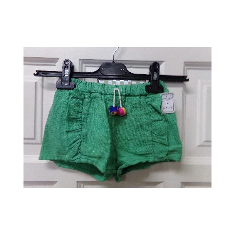 Pantalón corto 18 meses. Segunda mano.