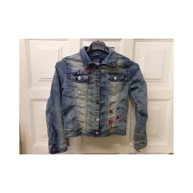 Cazadora vaquera 7 años. Segunda mano.