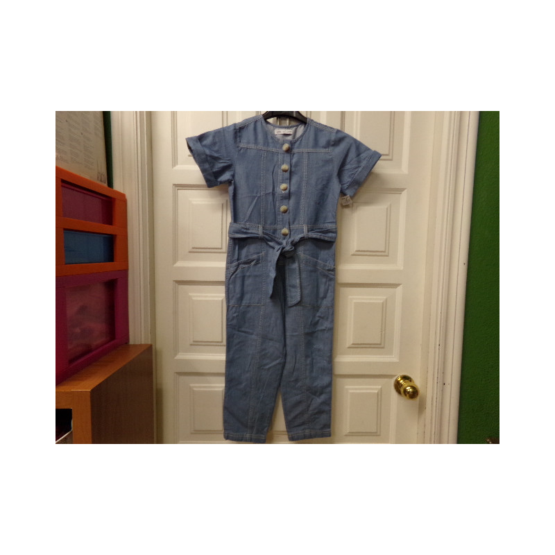 Mono vaquero Zara 7 años. Segunda mano.