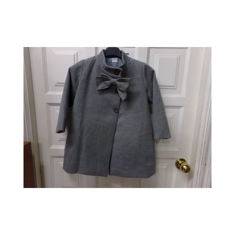 Abrigo paño gris 6 años. Segunda mano.
