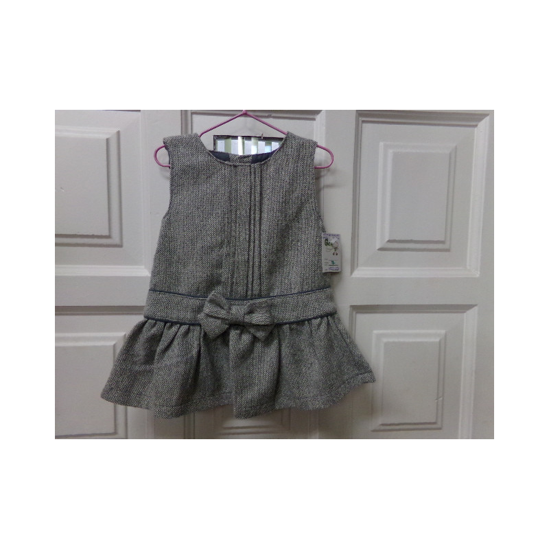 Vestido gris 12 meses. Segunda mano.
