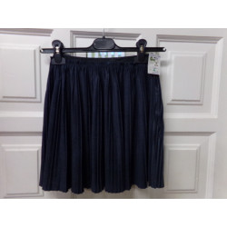 Falda azul marino 10 años. Segunda mano.