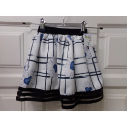 Falda blanca y negra 4 años. Segunda mano.