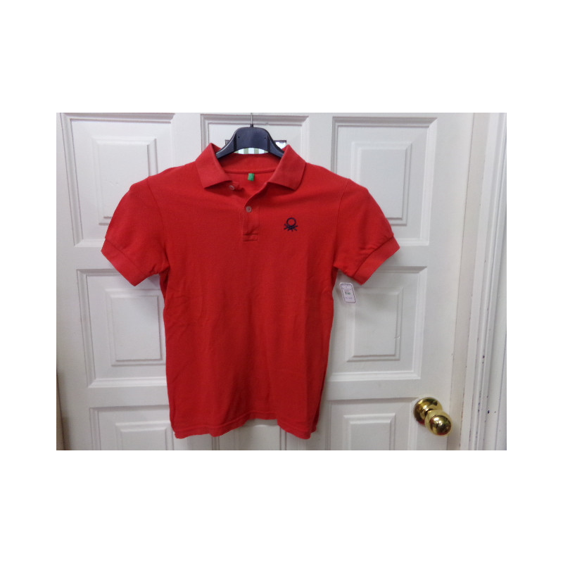 Polo rojo Benetton 8 años. Segunda mano.