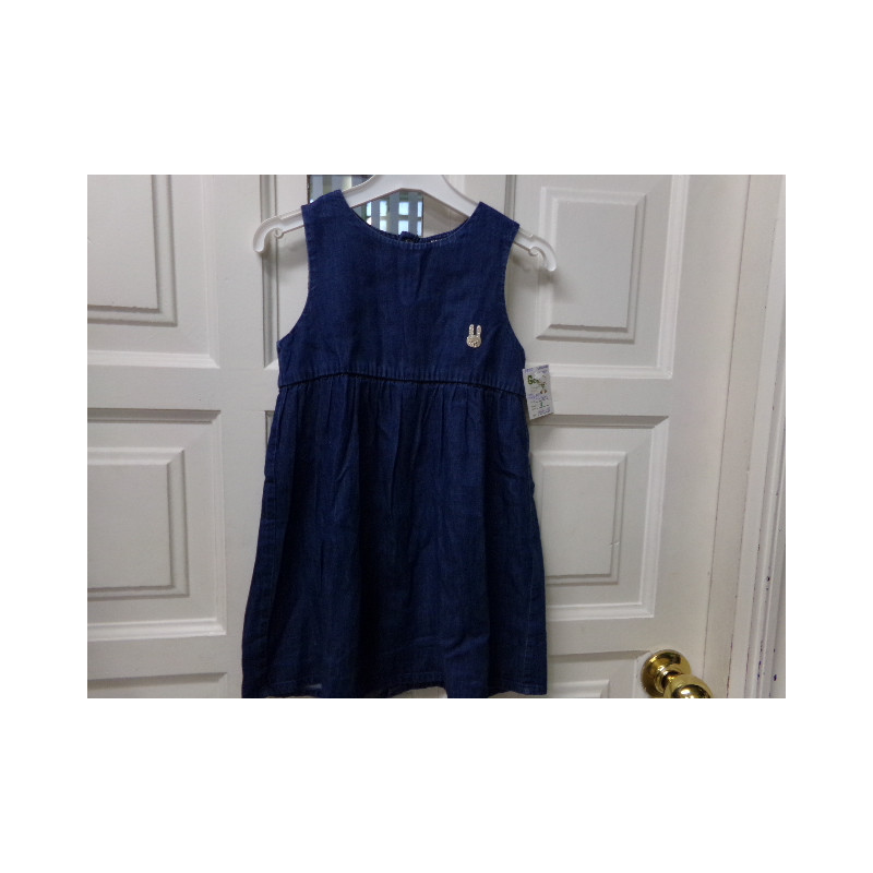 Vestido vaquero 36 meses. Segunda mano.