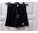 Pantalón corto negro Adidas 9-10 años. A estrenar,