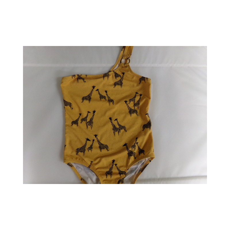 Bañador mostaza jirafas 6 años. Segunda mano.