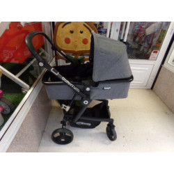 Carro gris duo Be cool Quantum, con plástico de lluvia. Segunda mano.