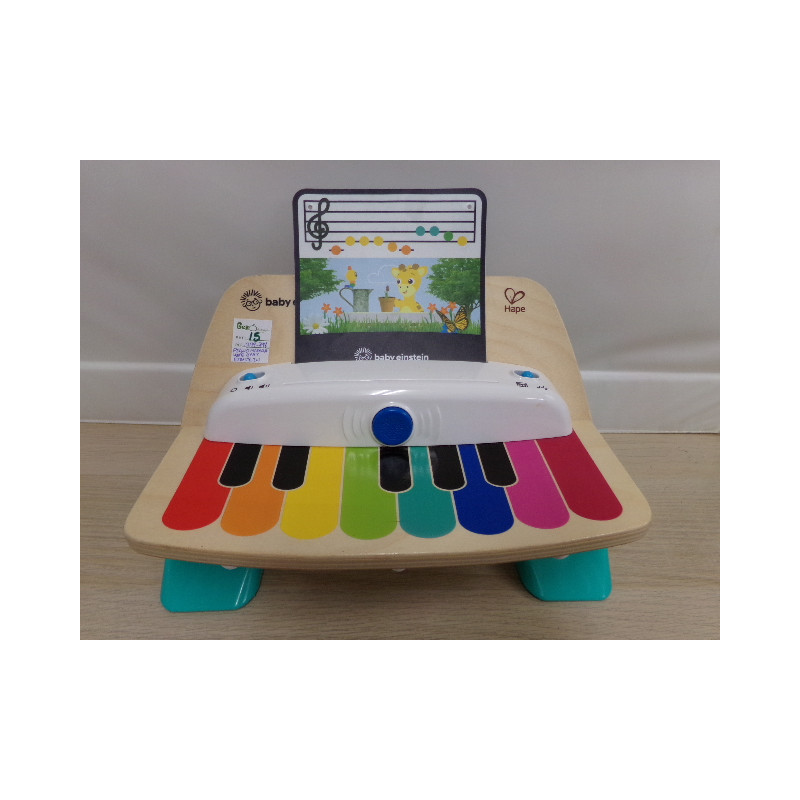 Piano de madera Hape Baby. Segunda mano.