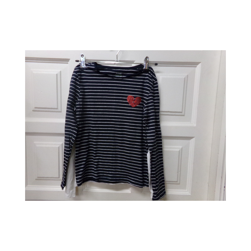 Lote 2 camisetas 10 años. Segunda mano.