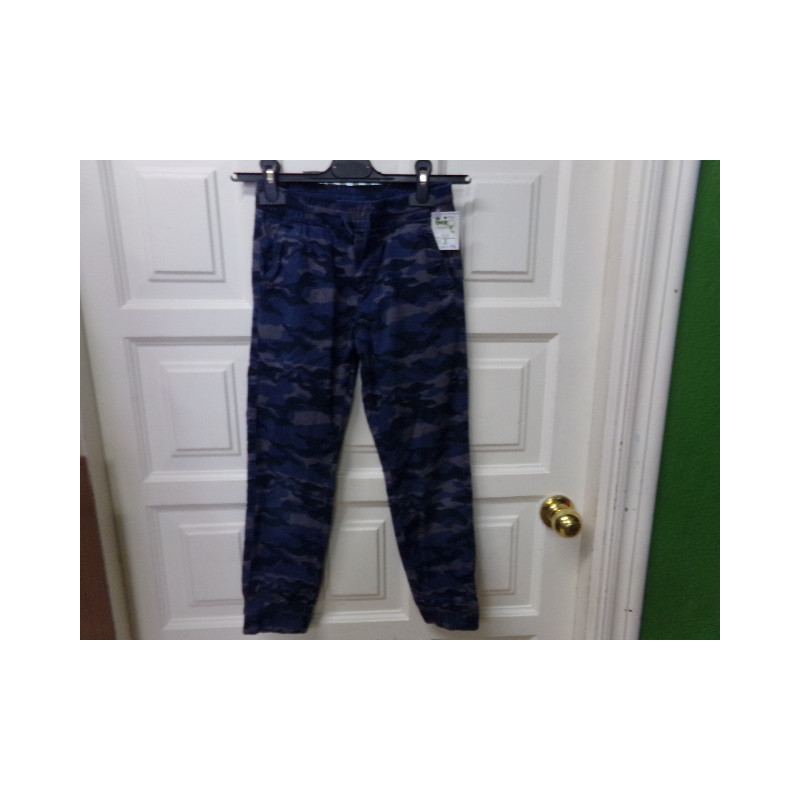 Pantalón niña camuflaje azul 9 años. Segunda mano.