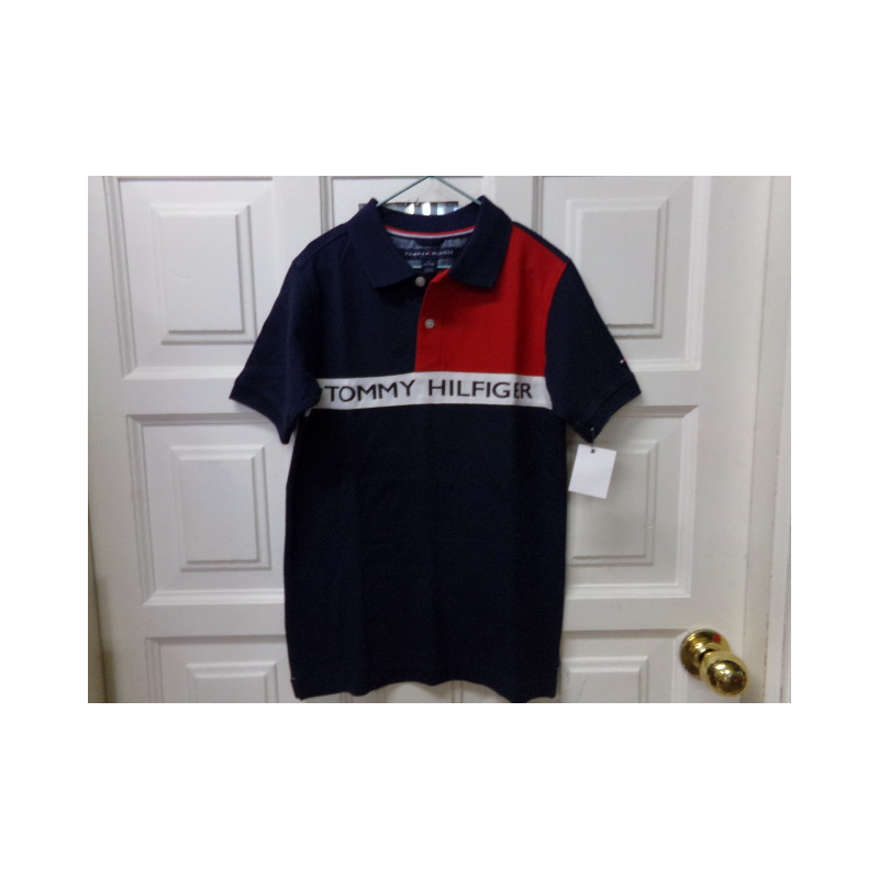 Polo m/c Tommy H. 12 años. Segunda mano.