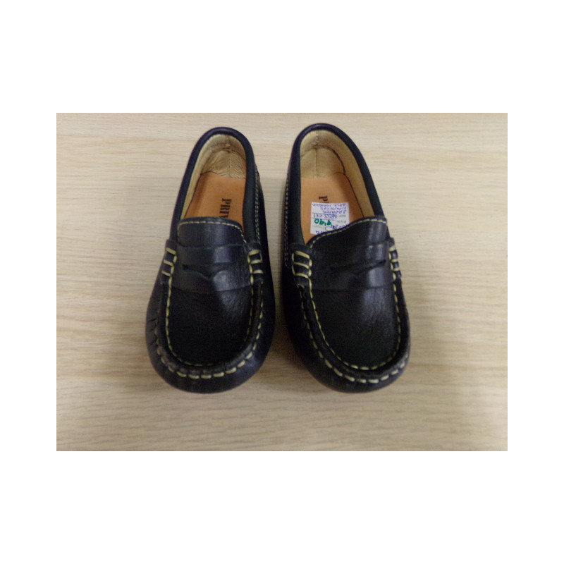 Zapato Naútico azul marino nº 24. Segunda mano.