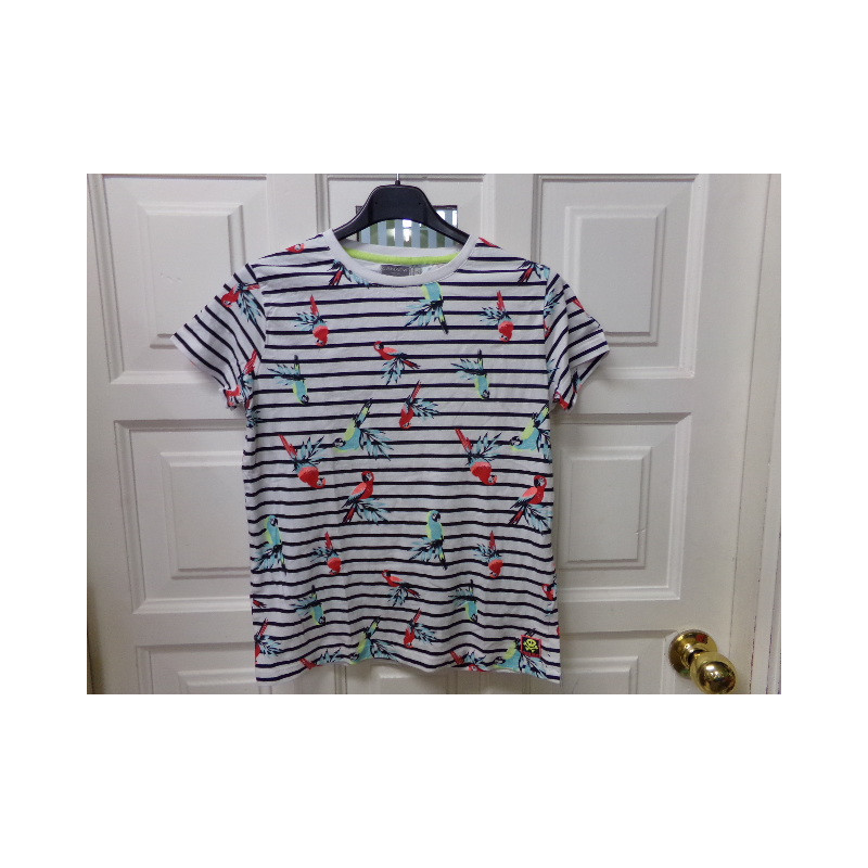 Camiseta 8-10 años. Segunda mano.