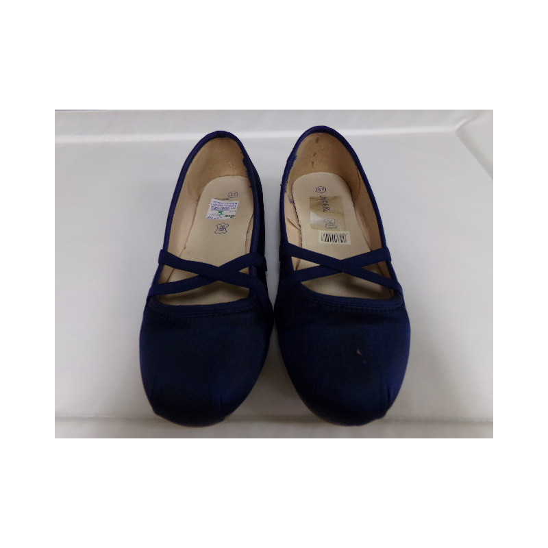 Francesitas azul marino nº 37. Segunda mano.