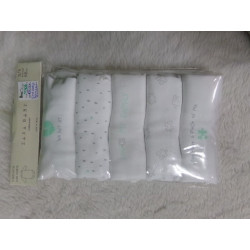 Cinco bodys de Zara. Talla 3-6 meses. A estrenar