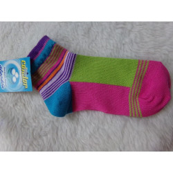 Calcetines. N 23-26. A estrenar